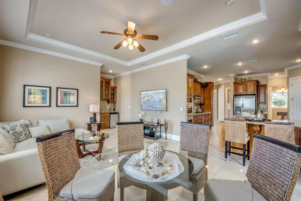 Villa Martinique By Coralvilla Cape Coral Exterior photo